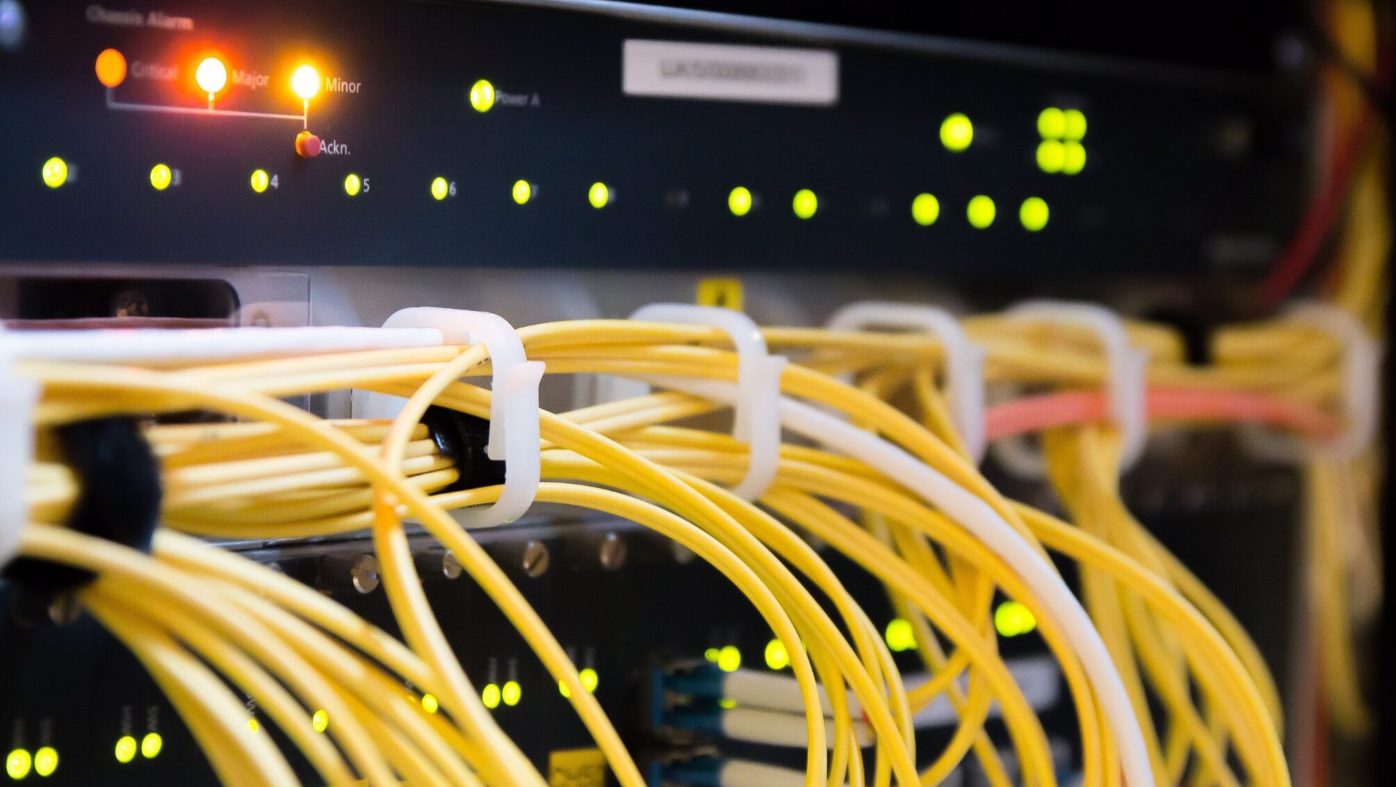 yourphotonicslab.com